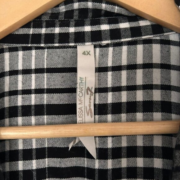 Melissa McCarthy Black White Blouse Top Hi-Low Checkered Size 4X Plus - Picture 8 of 14